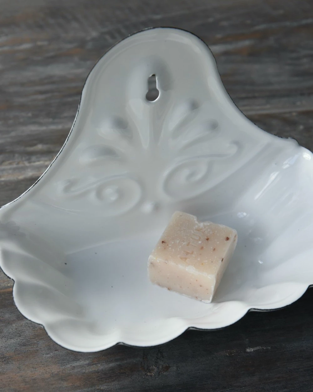 Brocante Zeep Bakje Wit Emaille, IB Laursen 4 Brocante Zeep Bakje Wit Emaille, IB Laursen - Afbeelding 2