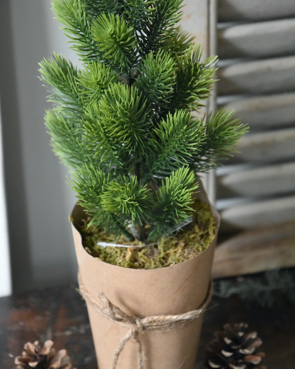 Dennenboom Met Kraft Papieren Pot, IB Laursen 6 Dennenboom Met Kraft Papieren Pot, IB Laursen - Afbeelding 4