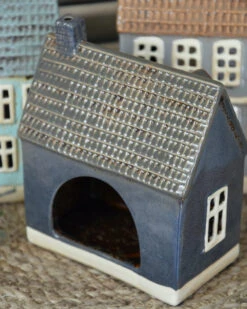 Donker Blauwe Engelse Cottage Met Dakkapel, IB Laursen 10 Donker Blauwe Engelse Cottage Met Dakkapel, IB Laursen -Ib Laursen donker blauwe engelse cottage met dakkapel ib laursen 3