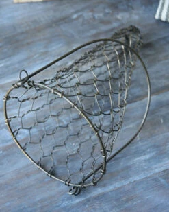 Draadmand Kegel Antiek Goud Met Lang Hengsel, IB Laursen -Ib Laursen draadmand kegel antiek goud met lang hengsel ib laursen 2