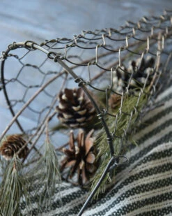 Draadmand Kegel Antiek Goud Met Lang Hengsel, IB Laursen -Ib Laursen draadmand kegel antiek goud met lang hengsel ib laursen 3