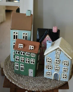 Groen Pakhuis Nyhavn Theelicht Met Lichte Ramen En Dakkapellen, IB Laursen 12 Groen Pakhuis Nyhavn Theelicht Met Lichte Ramen En Dakkapellen, IB Laursen -Ib Laursen groen pakhuis nyhavn theelicht met lichte ramen en dakkapellen ib laursen 3