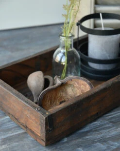 Houten Bak Met Metalen Beugeltjes, Unique IB Laursen