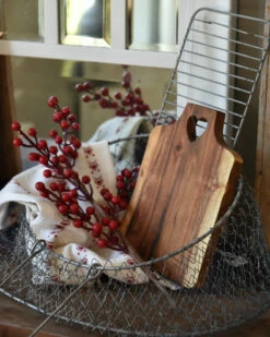 Ib Laursen -Ib Laursen houten snijplank met hart gaatje ib laursen 1