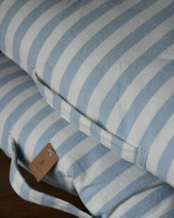 Matras Kussen Gestreept In Gebroken Wit En Licht Blauw, IB Laursen -Ib Laursen matras kussen gestreept in gebroken wit en licht blauw ib laursen 5