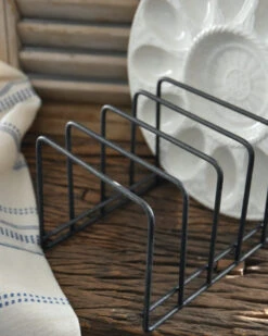 Ib Laursen 28 Metalen Bordenrek, IB Laursen