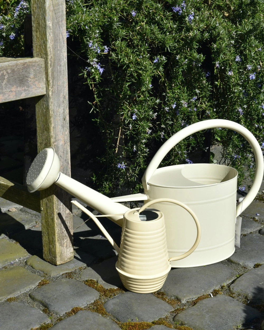 Metalen Gieter In Zacht Geel 0.95 Liter, IB Laursen 3 Metalen Gieter In Zacht Geel 0.95 Liter, IB Laursen - Afbeelding 2