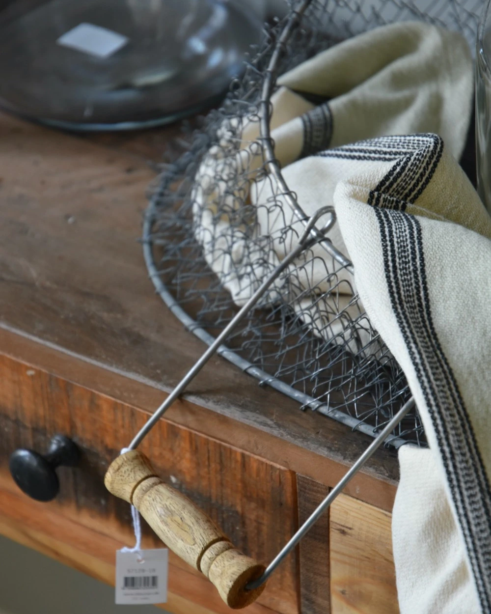 Ovale Flexibele Draadmand Met Houten Hengsels, IB Laursen 4 Ovale Flexibele Draadmand Met Houten Hengsels, IB Laursen - Afbeelding 2