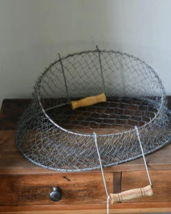 Ovale Flexibele Draadmand Met Houten Hengsels, IB Laursen 10 Ovale Flexibele Draadmand Met Houten Hengsels, IB Laursen -Ib Laursen ovale flexibele draadmand met houten hengsels ib laursen 2