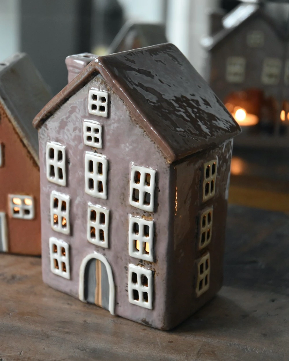 Pastel Lila Theelicht Huis Met Open Ramen Nyhavn, IB Laursen 5 Pastel Lila Theelicht Huis Met Open Ramen Nyhavn, IB Laursen - Afbeelding 3