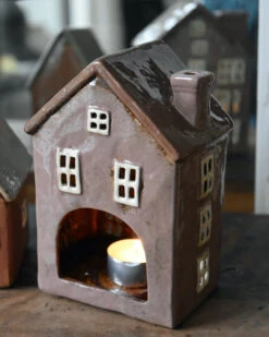 Pastel Lila Theelicht Huis Met Open Ramen Nyhavn, IB Laursen 13 Pastel Lila Theelicht Huis Met Open Ramen Nyhavn, IB Laursen -Ib Laursen pastel lila theelicht huis met open ramen nyhavn ib laursen 1 3