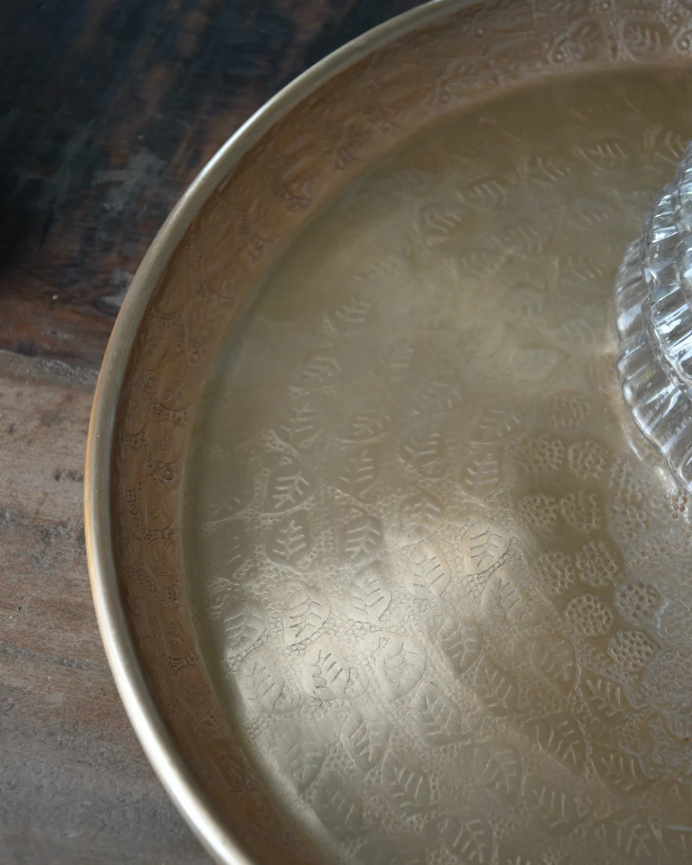 Rond Plateau Met Blad Patroon Antiek Goud/messing Look, IB Laursen 6 Rond Plateau Met Blad Patroon Antiek Goud/messing Look, IB Laursen - Afbeelding 4