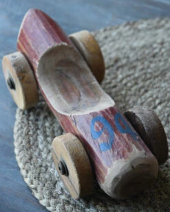 Unieke Rode Auto Van Hout Met Blauw Nr 94, IB Laursen 17 Unieke Rode Auto Van Hout Met Blauw Nr 94, IB Laursen -Ib Laursen unieke rode auto van hout met blauw nr 94 ib laursen 7