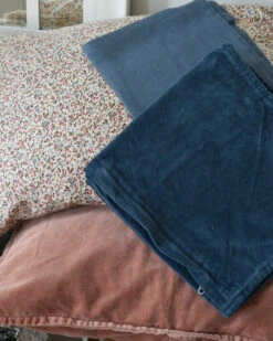 Velours Kussen Historical Blue, IB Laursen -Ib Laursen velours kussen historical blue ib laursen 3