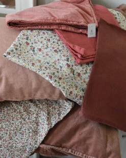 Vrolijke Bloemetjes Kussenhoes Faded Rose En Cream, IB Laursen 13 Vrolijke Bloemetjes Kussenhoes Faded Rose En Cream, IB Laursen -Ib Laursen vrolijke bloemetjes kussenhoes faded rose en cream ib laursen 3