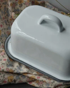 Wit Emaille Botervloot, IB Laursen