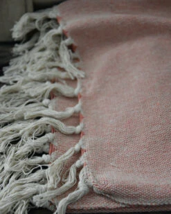 Woonkleed Cream/faded Rose Met Kwastjes, IB Laursen -Ib Laursen woonkleed creamfaded rose met kwastjes ib laursen 4